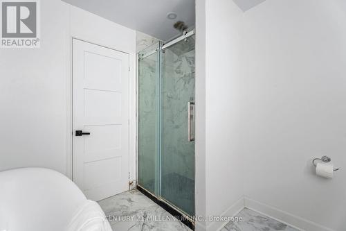 5 Crago Road, Amaranth, ON - Indoor Photo Showing Bathroom