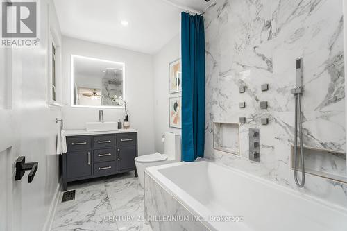 5 Crago Road, Amaranth, ON - Indoor Photo Showing Bathroom