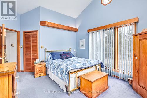 108 Timmons St, Blue Mountains, ON - Indoor Photo Showing Bedroom