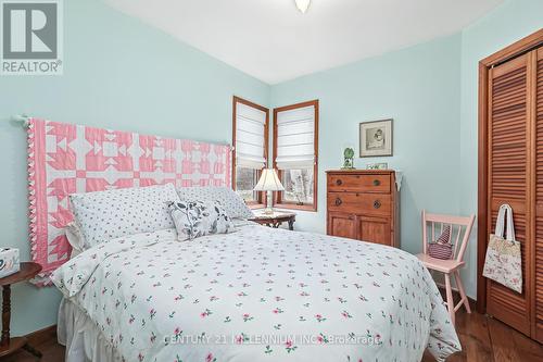 108 Timmons Street, Blue Mountains (Blue Mountain Resort Area), ON - Indoor Photo Showing Bedroom