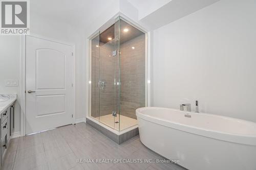 40 Hopevalley Crescent, Caledon, ON - Indoor Photo Showing Bathroom