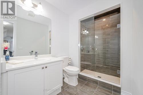 40 Hopevalley Crescent, Caledon, ON - Indoor Photo Showing Bathroom