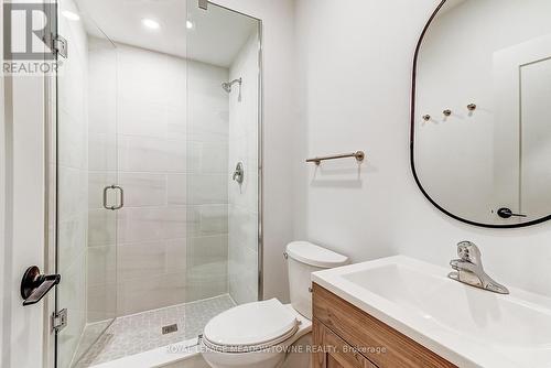 Main - 174 Gage Avenue, Hamilton, ON - Indoor Photo Showing Bathroom