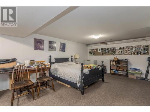 929 Dilworth Road, Sorrento, BC - Indoor Photo Showing Bedroom