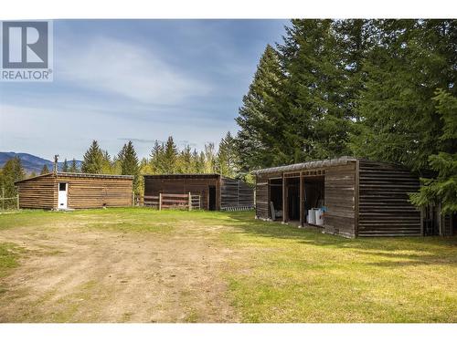 929 Dilworth Road, Sorrento, BC - Outdoor
