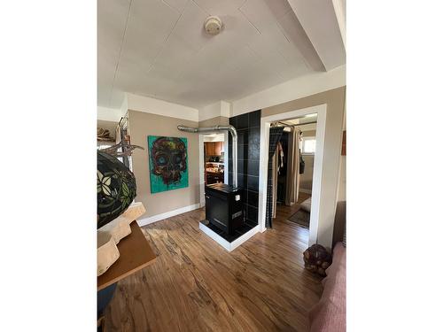 517 Carbonate Street, Nelson, BC - Indoor Photo Showing Other Room