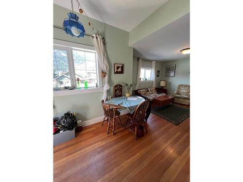 517 Carbonate Street, Nelson, BC - Indoor Photo Showing Dining Room