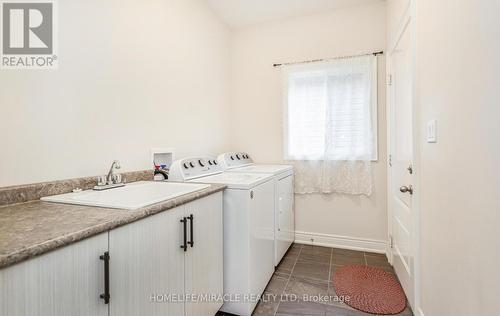 912 Burwell Street, Fort Erie, ON - Indoor Photo Showing Laundry Room