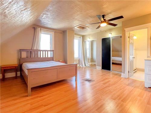 318 16Th Street, Brandon, MB - Indoor Photo Showing Bedroom