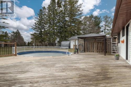 9 Elizabeth St, Stirling-Rawdon, ON - Outdoor With Above Ground Pool