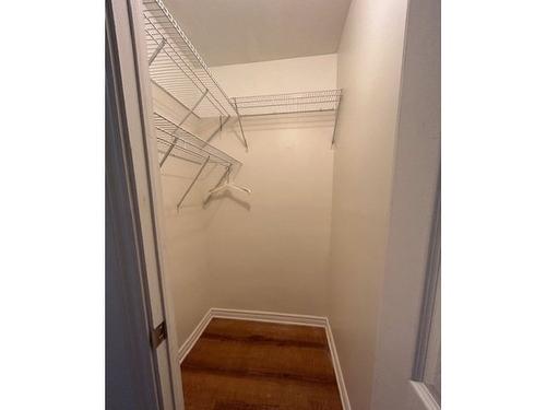 Escalier - 228 Rue Desjardins, Sainte-Agathe-Des-Monts, QC - Indoor Photo Showing Other Room