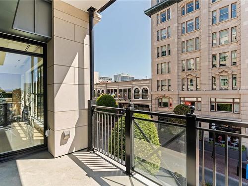 206-888 Government St, Victoria, BC - Outdoor With Balcony With Exterior