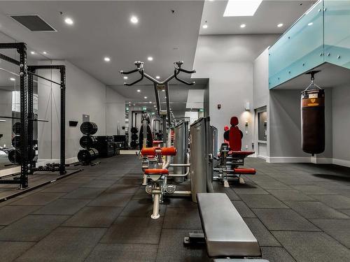 Ph701-888 Government St, Victoria, BC - Indoor Photo Showing Gym Room