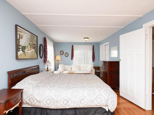 Master bedroom - 78 Av. Woodland, Beaconsfield, QC - Indoor Photo Showing Bedroom