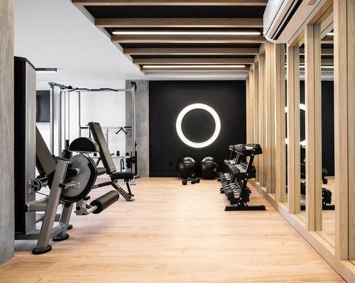 Exercise room - 610-3000 Av. Colomb, Brossard, QC - Indoor Photo Showing Gym Room