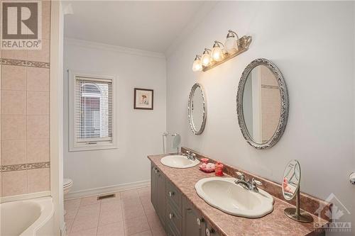 1510 Royal Orchard Drive, Ottawa, ON - Indoor Photo Showing Bathroom