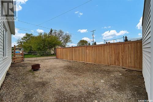 207 5Th Avenue E, Biggar, SK - Outdoor