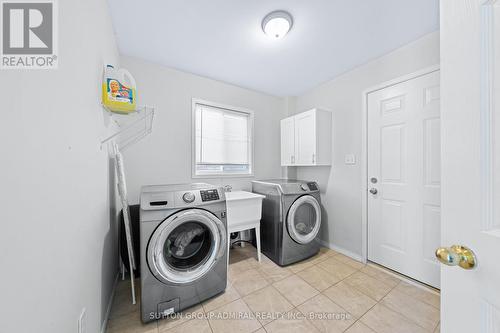 181 Country Lane, Barrie, ON - Indoor Photo Showing Laundry Room