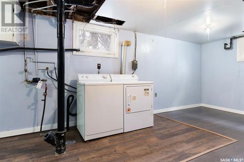 3604 Grassick Avenue, Regina, SK - Indoor Photo Showing Laundry Room