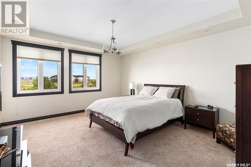 323 Hastings Lane, Saskatoon, SK - Indoor Photo Showing Bedroom