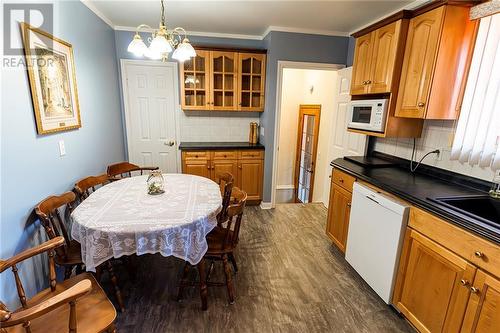 127 Reta Crescent, Pembroke, ON - Indoor Photo Showing Dining Room