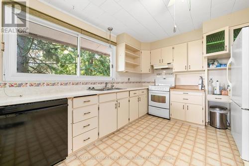 443 Smith Street, Brighton, ON - Indoor Photo Showing Kitchen With Double Sink
