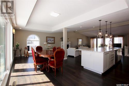 220 Battleford Trail, Swift Current, SK - Indoor Photo Showing Dining Room