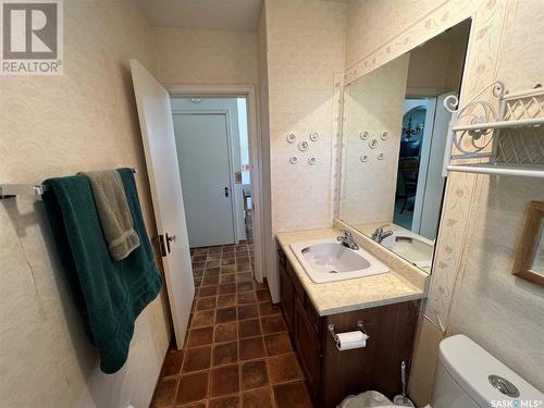 317 Prince Street, Imperial, SK - Indoor Photo Showing Bathroom