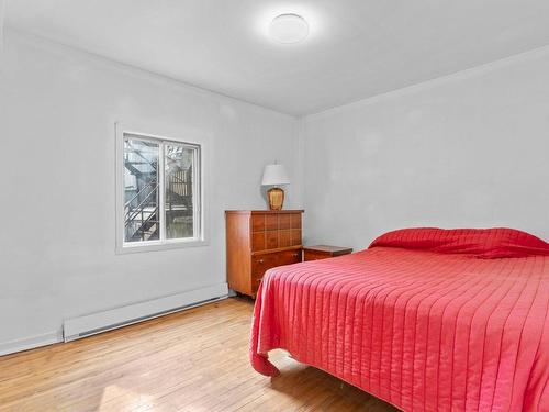 Chambre Ã Â coucher - 4978  - 4980 Rue Du Quesne, Montréal (Mercier/Hochelaga-Maisonneuve), QC - Indoor Photo Showing Bedroom