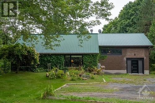 5536 County Road 10 Road, Fournier, ON - Outdoor