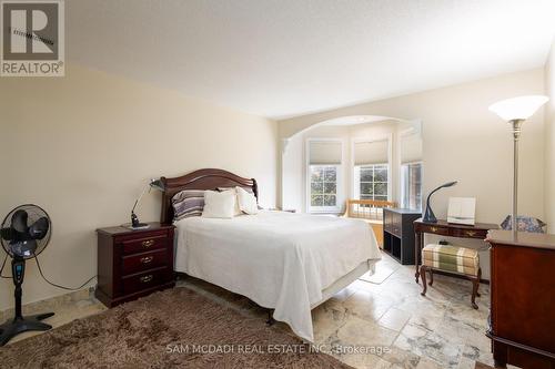 493 Dewitt Rd, Hamilton, ON - Indoor Photo Showing Bedroom