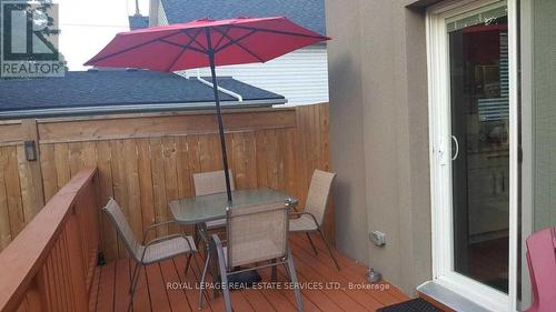 5233 Palmer Avenue, Niagara Falls, ON - Outdoor With Deck Patio Veranda With Exterior