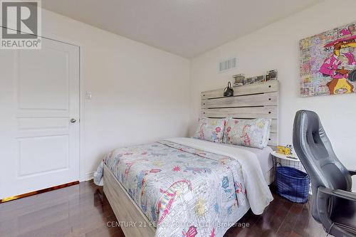 39 Jocada Court, Richmond Hill, ON - Indoor Photo Showing Bedroom
