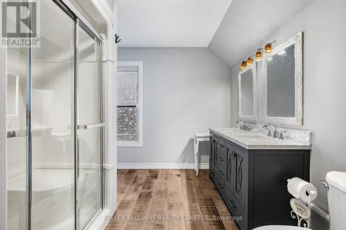 1 Cascade St, Parry Sound, ON - Indoor Photo Showing Bathroom