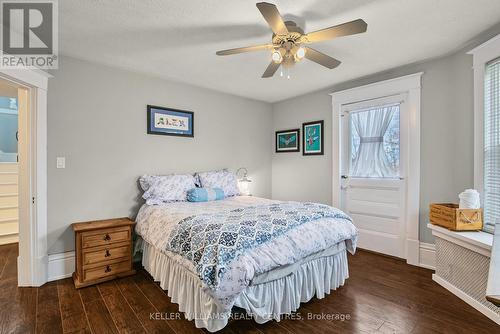1 Cascade Street, Parry Sound, ON - Indoor Photo Showing Bedroom
