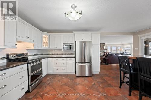 1201 Nuforest Drive, Smith-Ennismore-Lakefield, ON - Indoor Photo Showing Kitchen