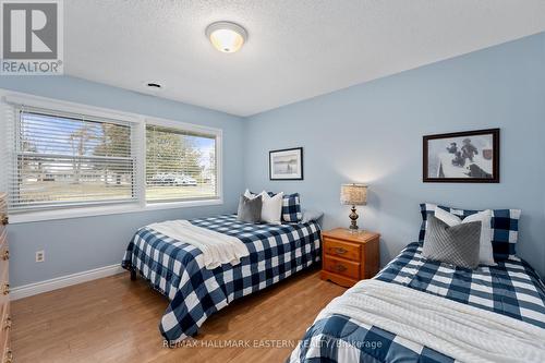 1201 Nuforest Dr, Smith-Ennismore-Lakefield, ON - Indoor Photo Showing Bedroom