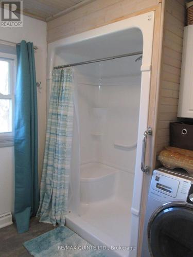 296 Durham St S, Centre Hastings, ON - Indoor Photo Showing Laundry Room