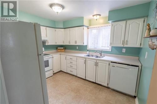 705 James Street, Cornwall, ON - Indoor Photo Showing Kitchen With Double Sink