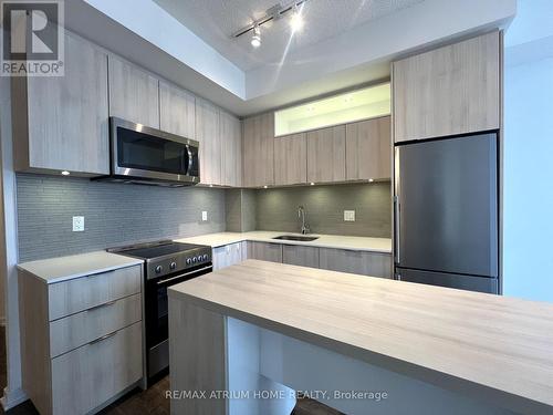 607 - 50 Forest Manor Road, Toronto, ON - Indoor Photo Showing Kitchen With Stainless Steel Kitchen