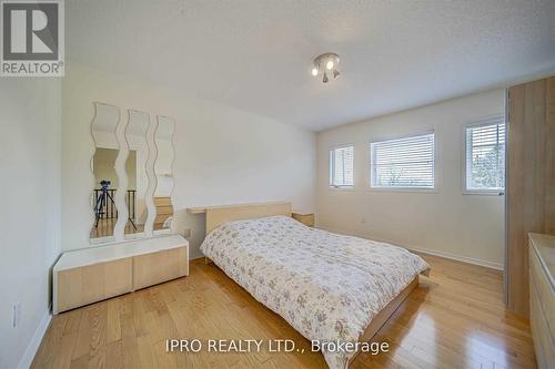 5179 Creditview Road E, Mississauga, ON - Indoor Photo Showing Bedroom
