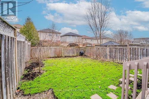 7 Henderson Drive, Guelph, ON - Outdoor
