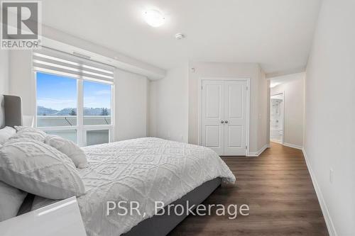 #215 -2750 King St E, Hamilton, ON - Indoor Photo Showing Bedroom