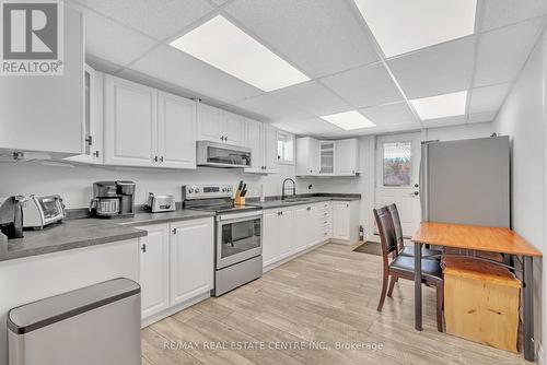5789 7Th Line, Guelph/Eramosa, ON - Indoor Photo Showing Kitchen