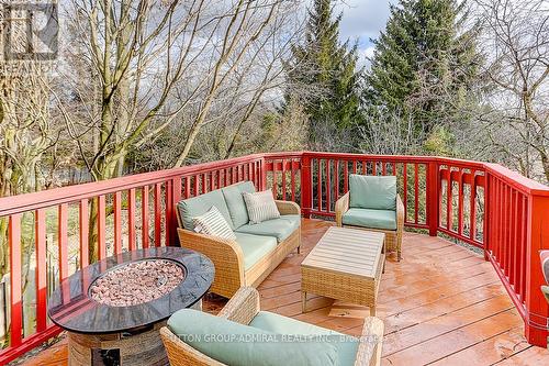 40 Red Rock Dr, Richmond Hill, ON - Outdoor With Deck Patio Veranda With Exterior