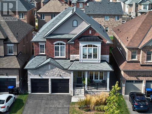 1433 Mcroberts Cres, Innisfil, ON - Outdoor With Facade