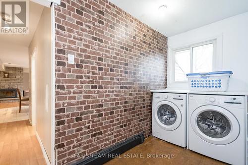23 Greengables Dr, Oro-Medonte, ON - Indoor Photo Showing Laundry Room
