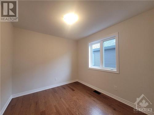 633 Fisher Street, Kemptville, ON - Indoor Photo Showing Other Room