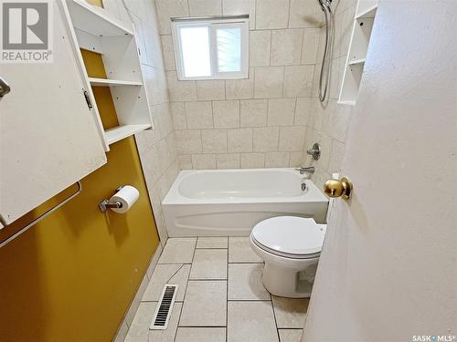 49 Poole Avenue, Zealandia, SK - Indoor Photo Showing Bathroom