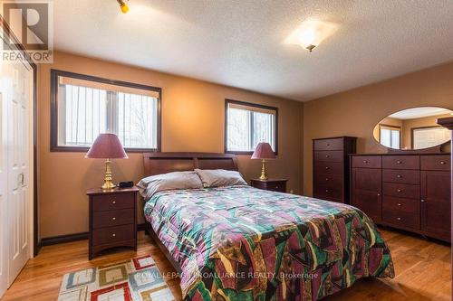 224 Taft Rd, Prince Edward County, ON - Indoor Photo Showing Bedroom